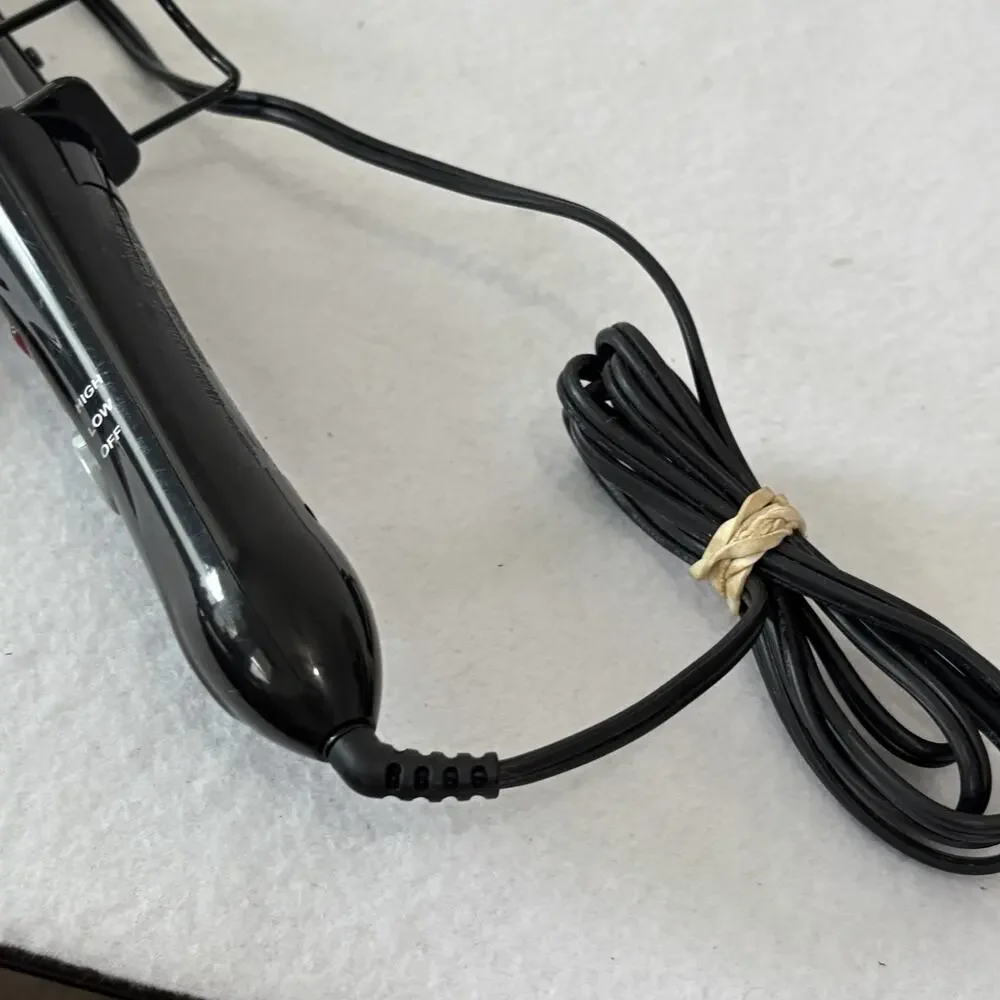 Revlon Helen of Troy 3 Barrel Curling Iron Hair Deep Waver Crimper Wave Tool